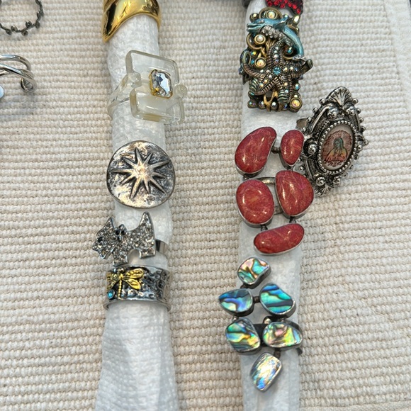 Assortment of Rings - Picture 10 of 13